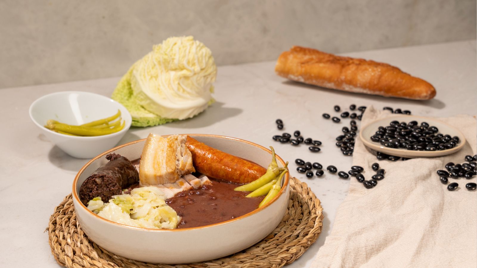 Alubias de Tolosa con sacramentos de Joseba Arguiñano