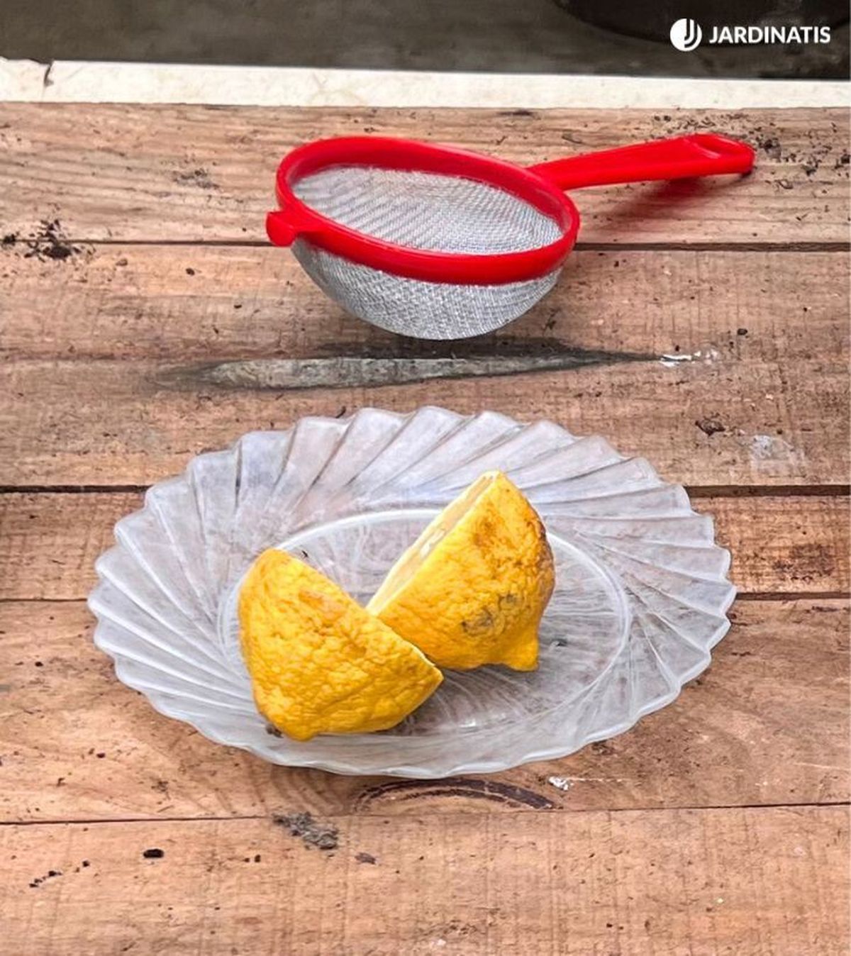 El limón puede reducir la acidez del suelo