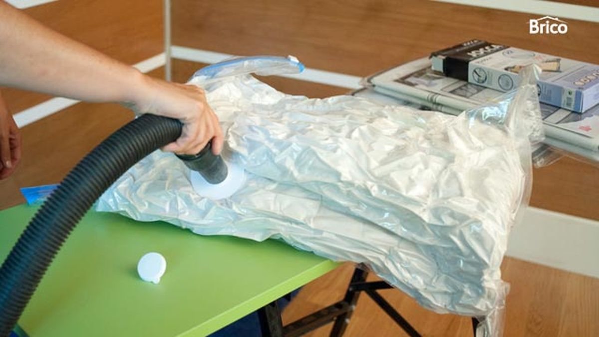 Bricomania 664 Almacenar ropa al vacio p5