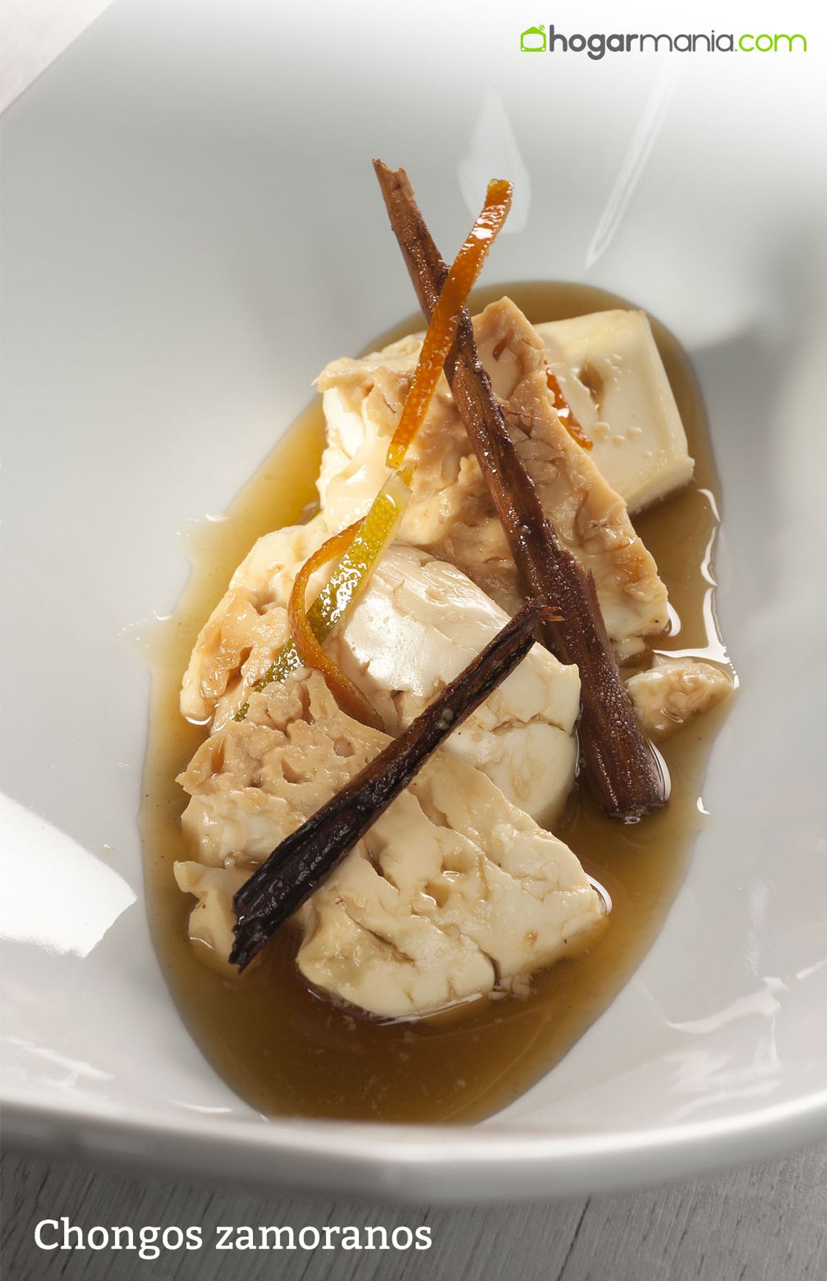 CABI0025 Enrique Chongos zamoranos vertical xl