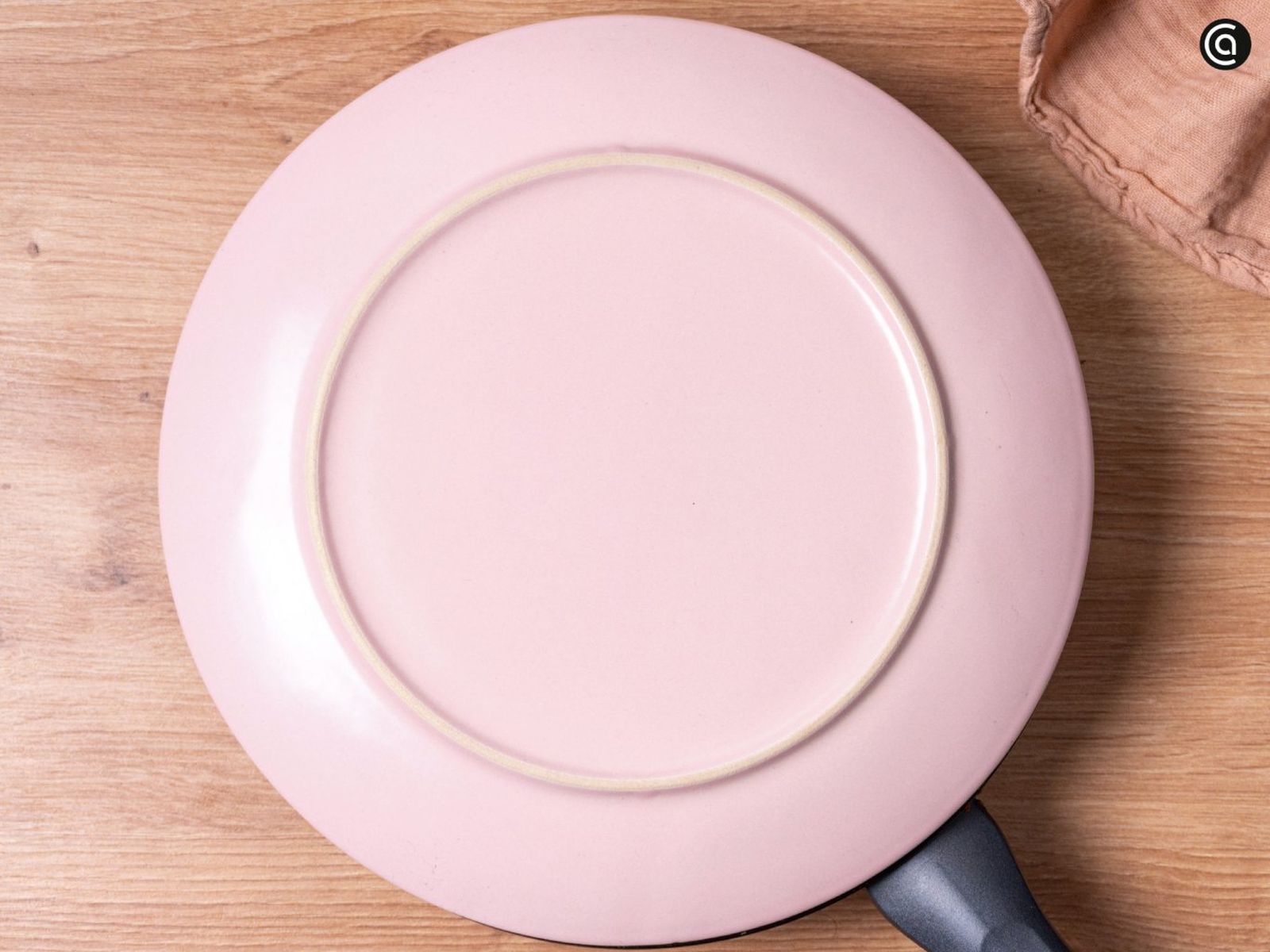 Desmolda la tarta de manzana