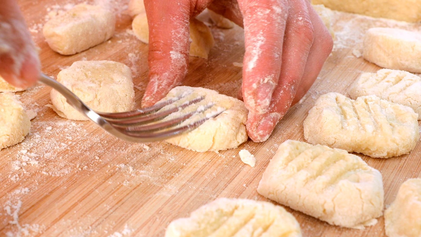 Receta de ñoquis de patata caseros Paso 6 Receta de ñoquis de patata caseros Paso 6