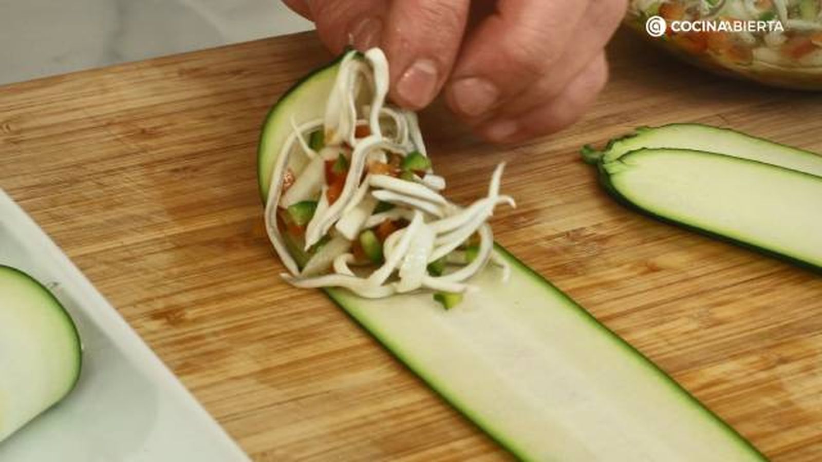 Aguinaga rollitos calabacin gulas paso 4 Aguinaga rollitos calabacin gulas paso 4