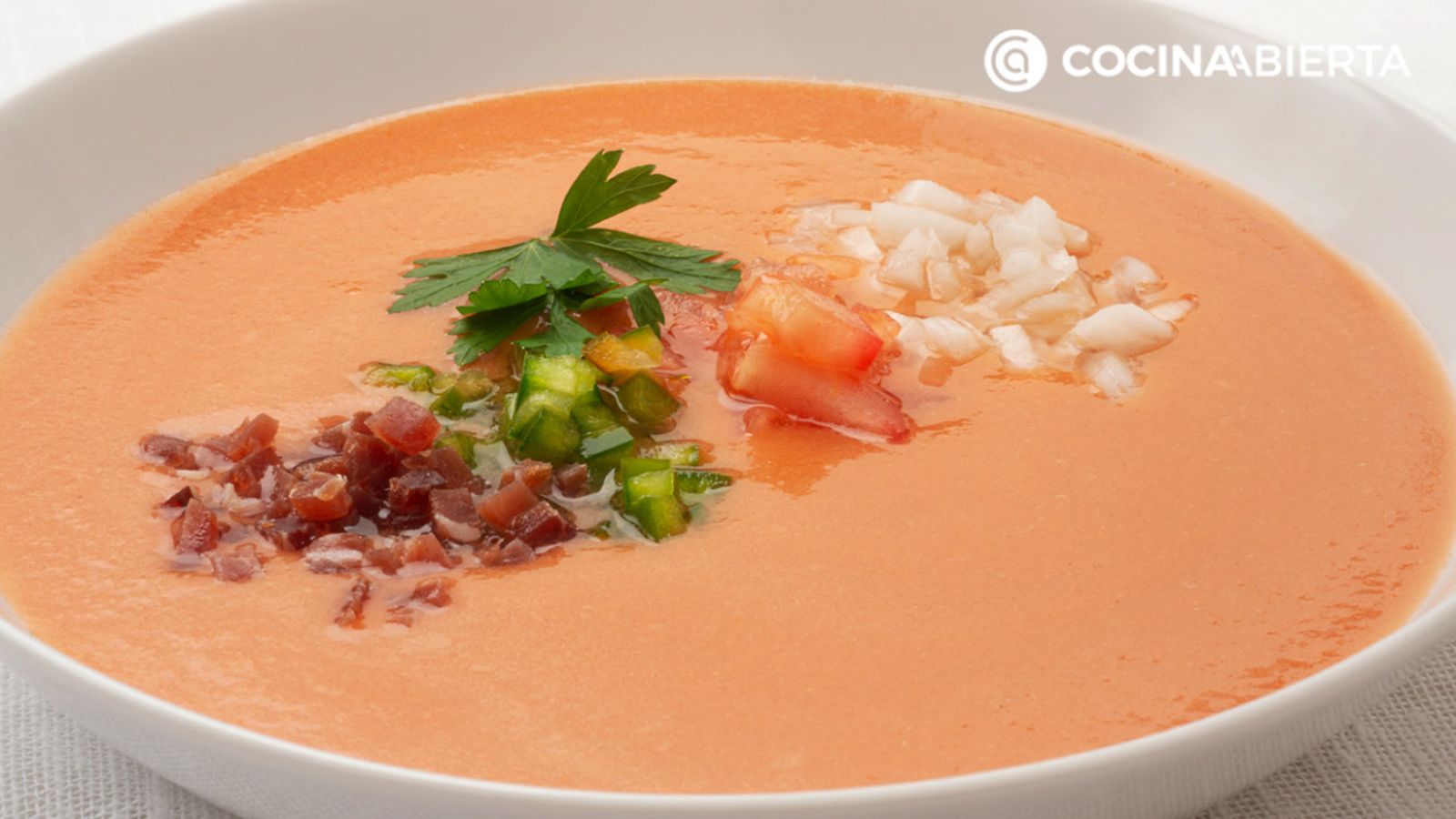Receta de gazpacho suave sin pepino, por Karlos Arguiñano