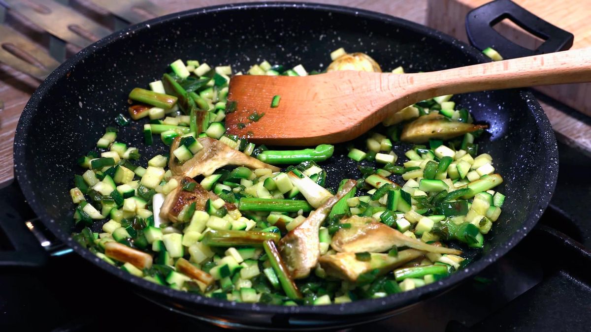 Receta de paella de verduras   paso 4