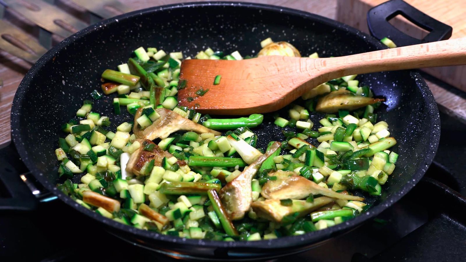 Receta de paella de verduras paso 4 Receta de paella de verduras paso 4