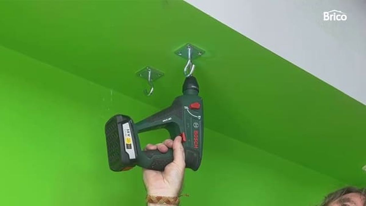 bricomania 21 estanteria colgante paso 19