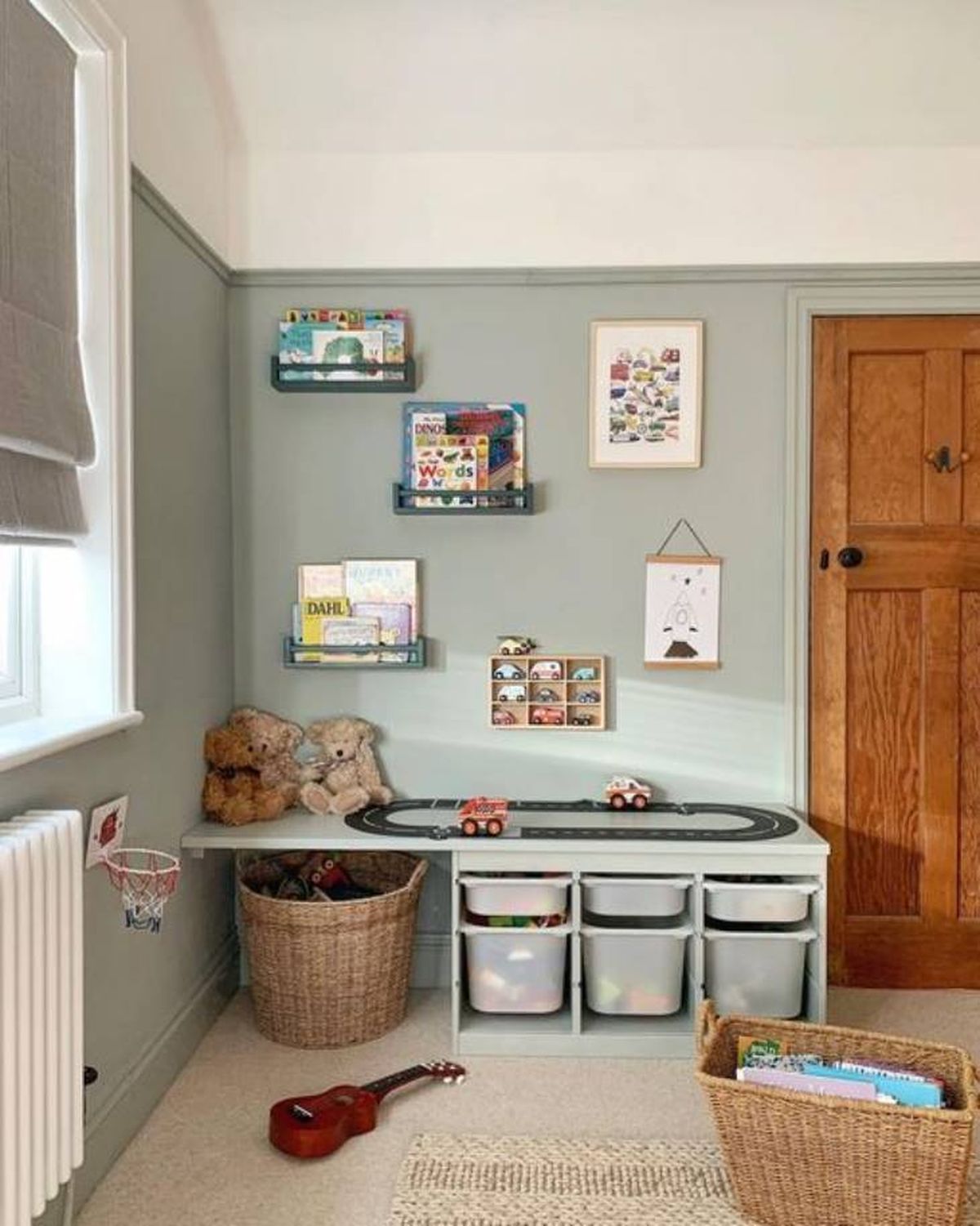 habitacion infantil pequena almacenamiento pinterest