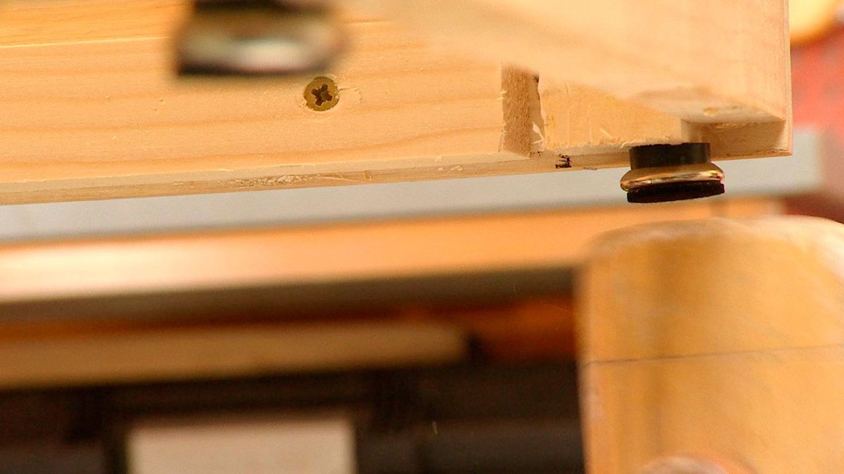 Cómo hacer un diván de madera paso 11