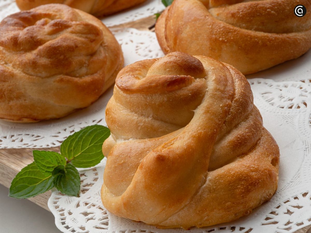Rosas de pan de leche, receta de pan casero de Joseba Arguiñano