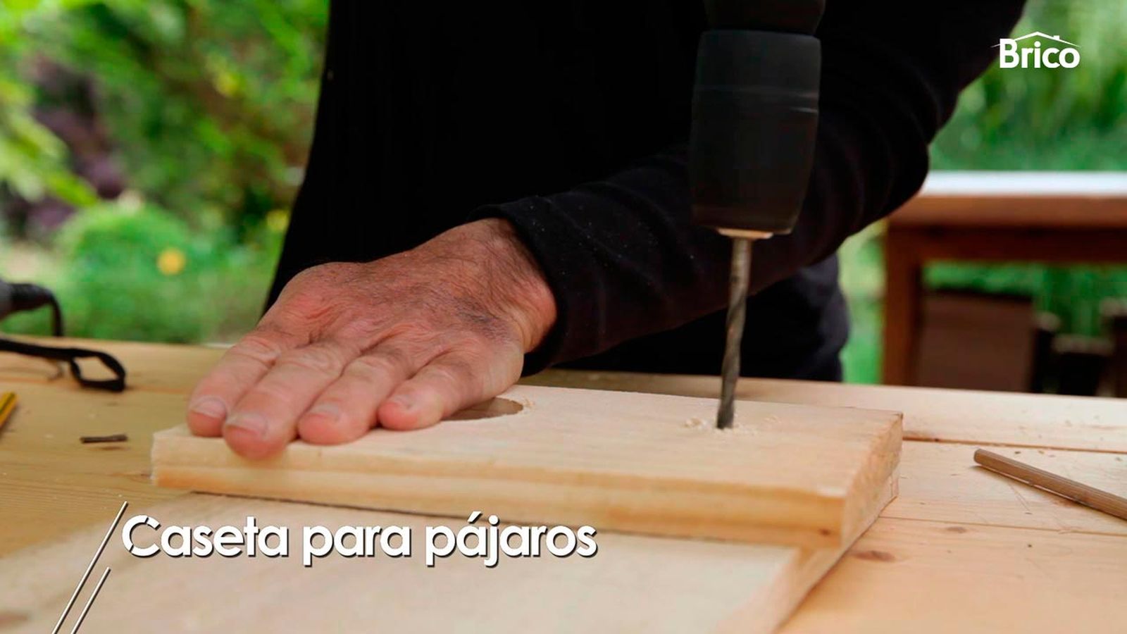 Cómo hacer una casita para pájaros paso 4 Cómo hacer una casita para pájaros paso 4