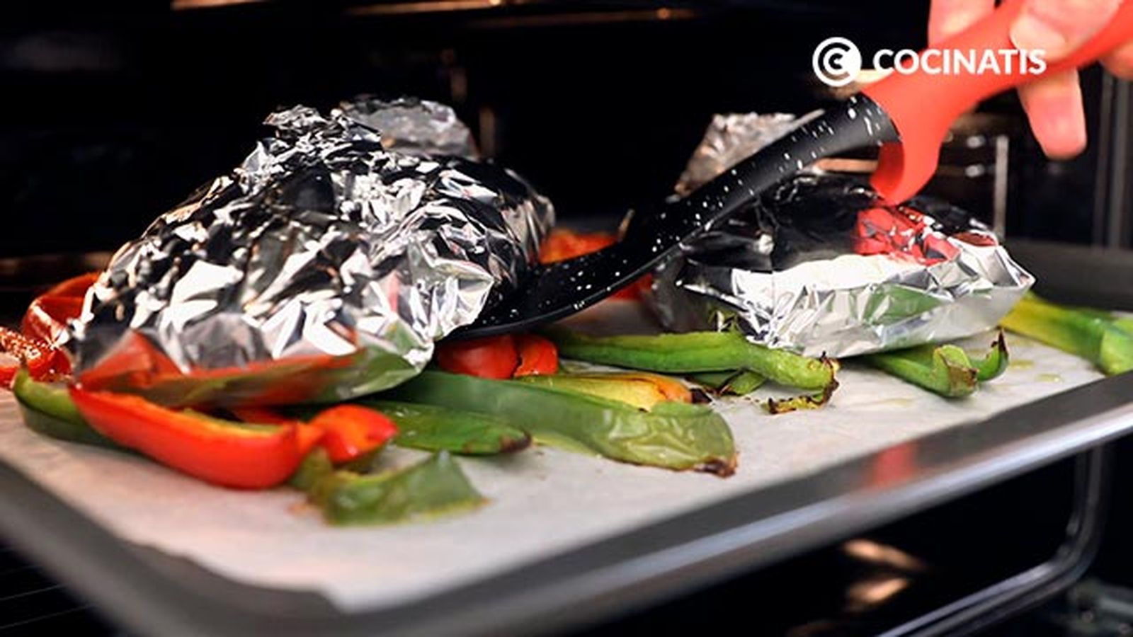 Receta de salmón al horno con papillote de verduras paso 5 Receta de salmón al horno con papillote de verduras paso 5