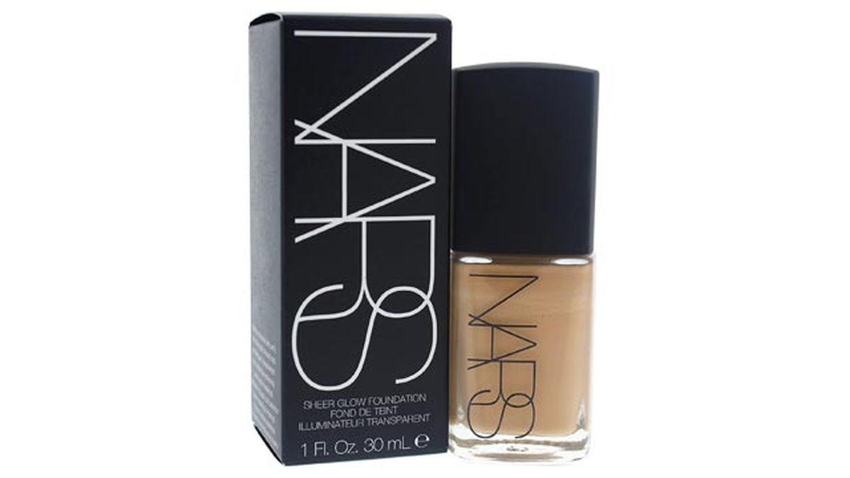 las 8 mejores bases de maquillaje para pieles secas nars