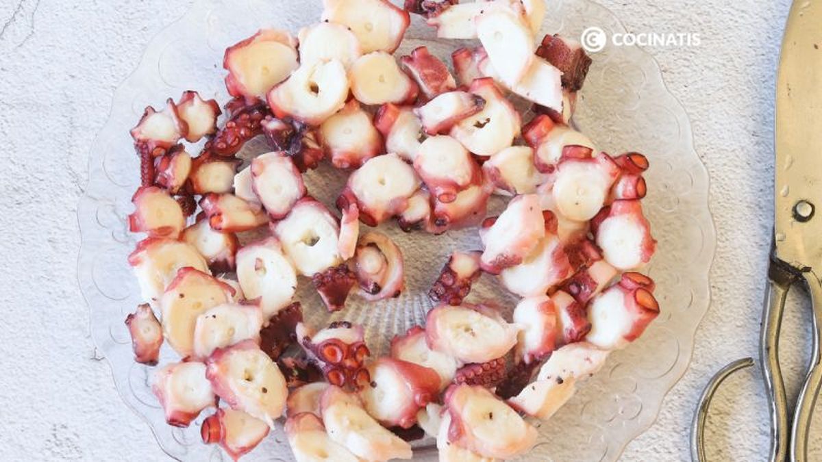 Pata de pulpo cortado en rodajas