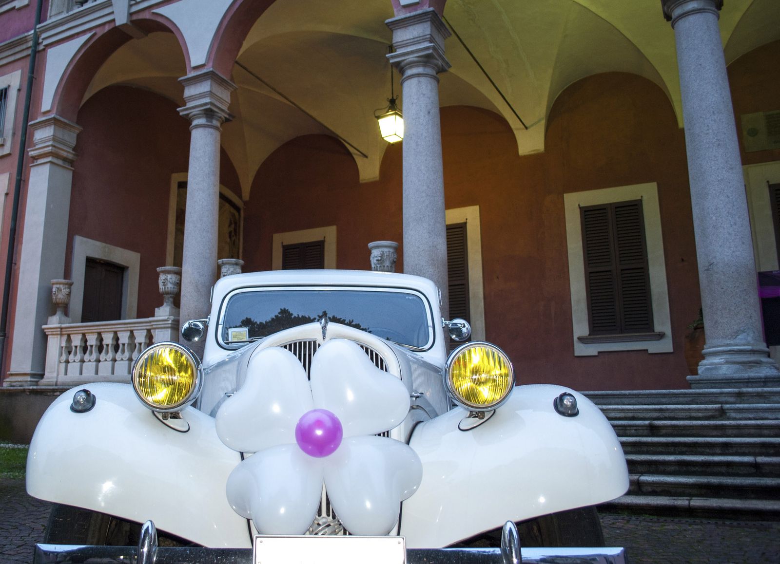 Cómo decorar el coche para una boda 9 Cómo decorar el coche para una boda 9