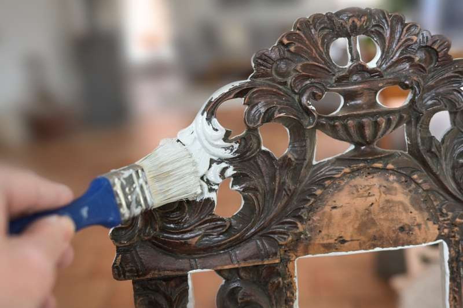 Cuida y protege las sillas de madera antiguas Cuida y protege las sillas de madera antiguas