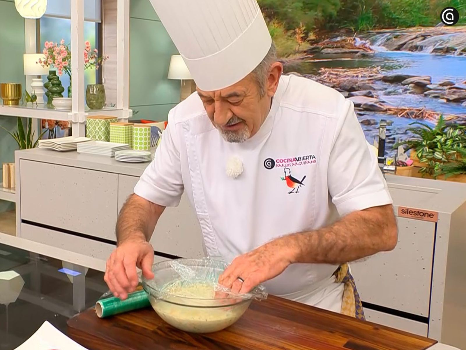 Cubre el relleno con film