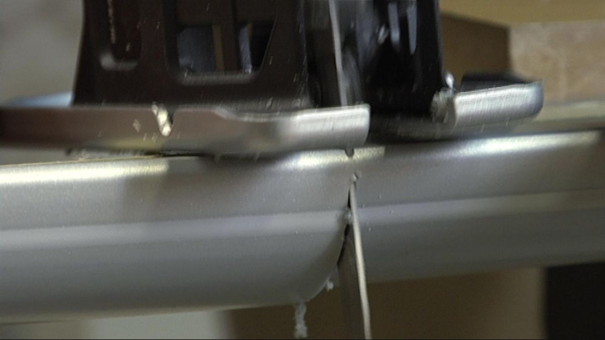 Canaleta para cables de televisión paso 3