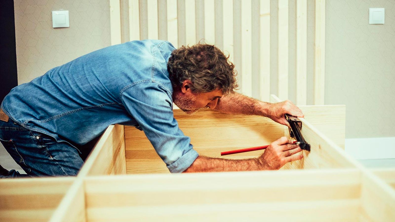 Cómo hacer una cama con canapé paso 5 Cómo hacer una cama con canapé paso 5
