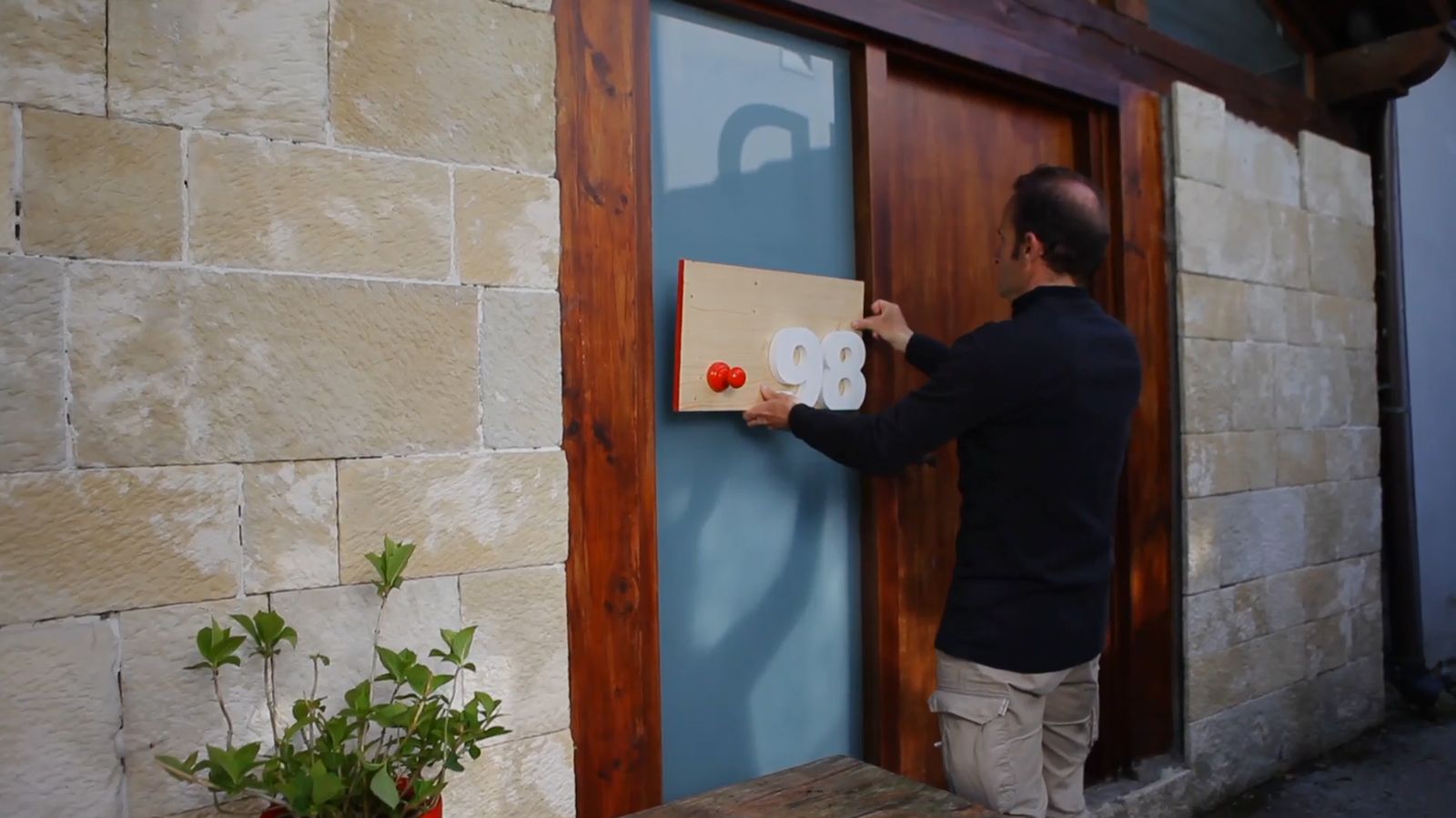 Hacer un número para la puerta de casa paso 10 Hacer un número para la puerta de casa paso 10