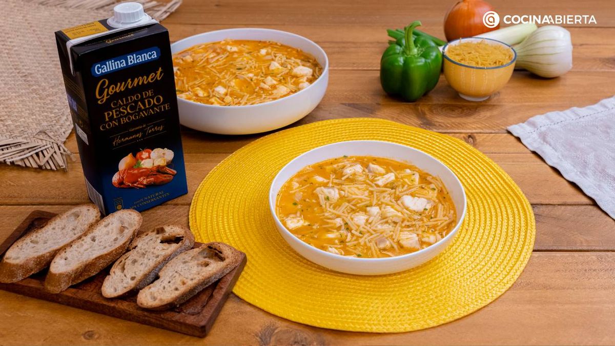 La sopa de merluza es una receta fácil perfecta para Navidad