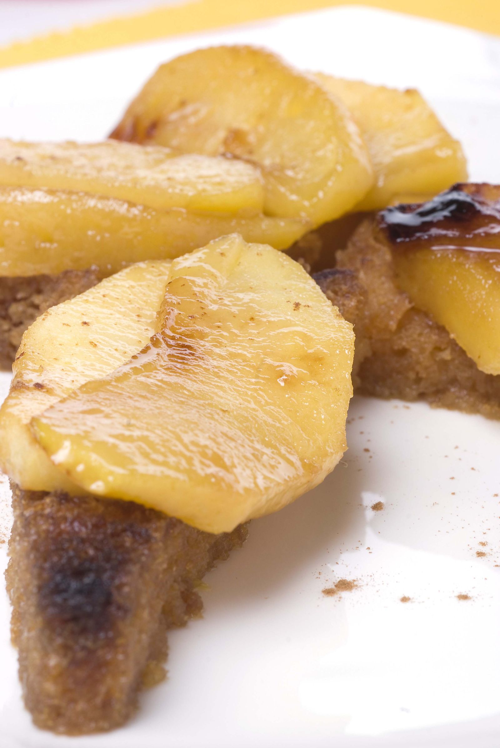torrijas an almibar con manzana xl torrijas an almibar con manzana xl