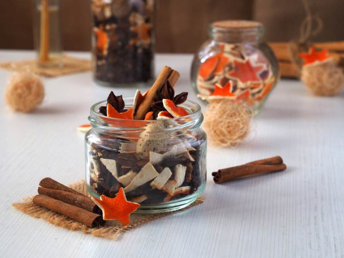 Las pieles de los cítricos son ideales para hacer ambientadores navideños