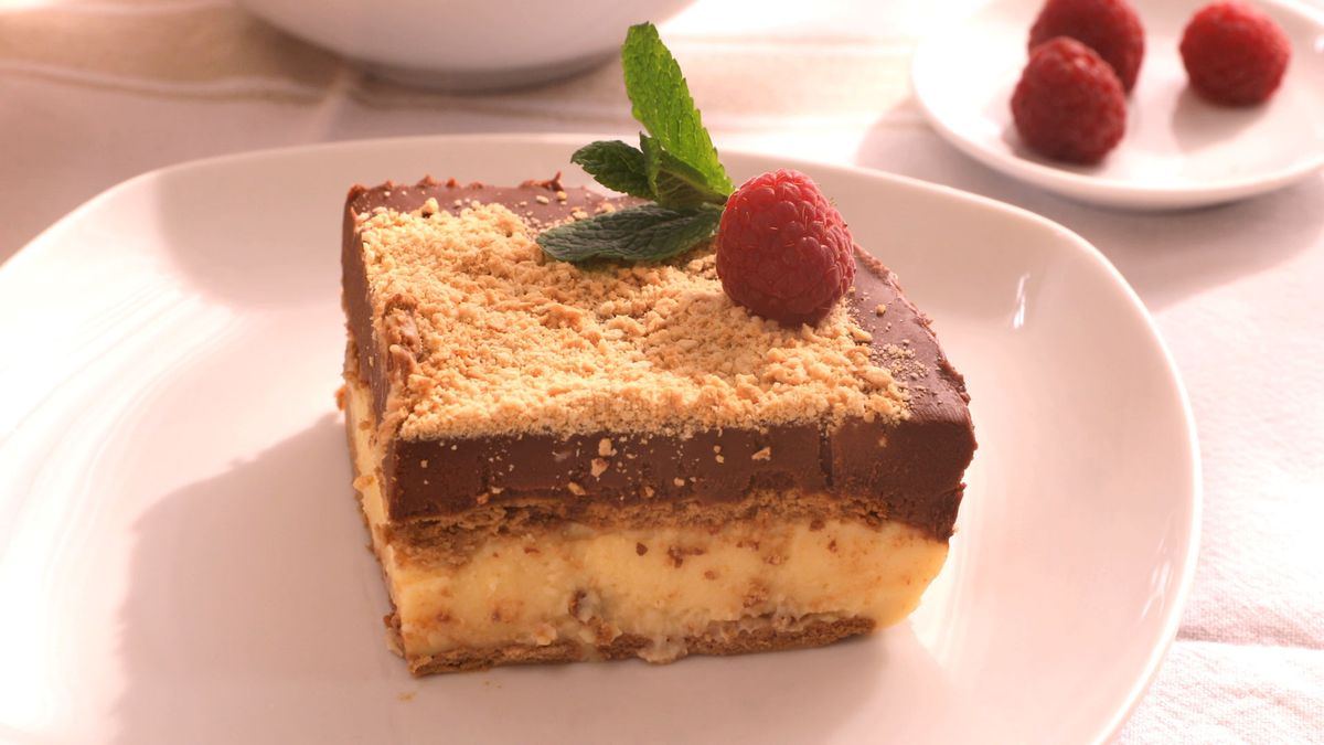 Pastel de galletas, chocolate y crema sin azúcar  paso 7