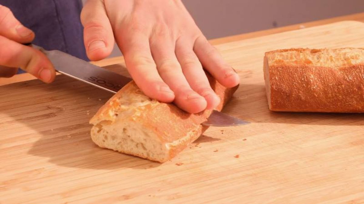 Un buen bocadillo comienza con un pan perfectamente cortado