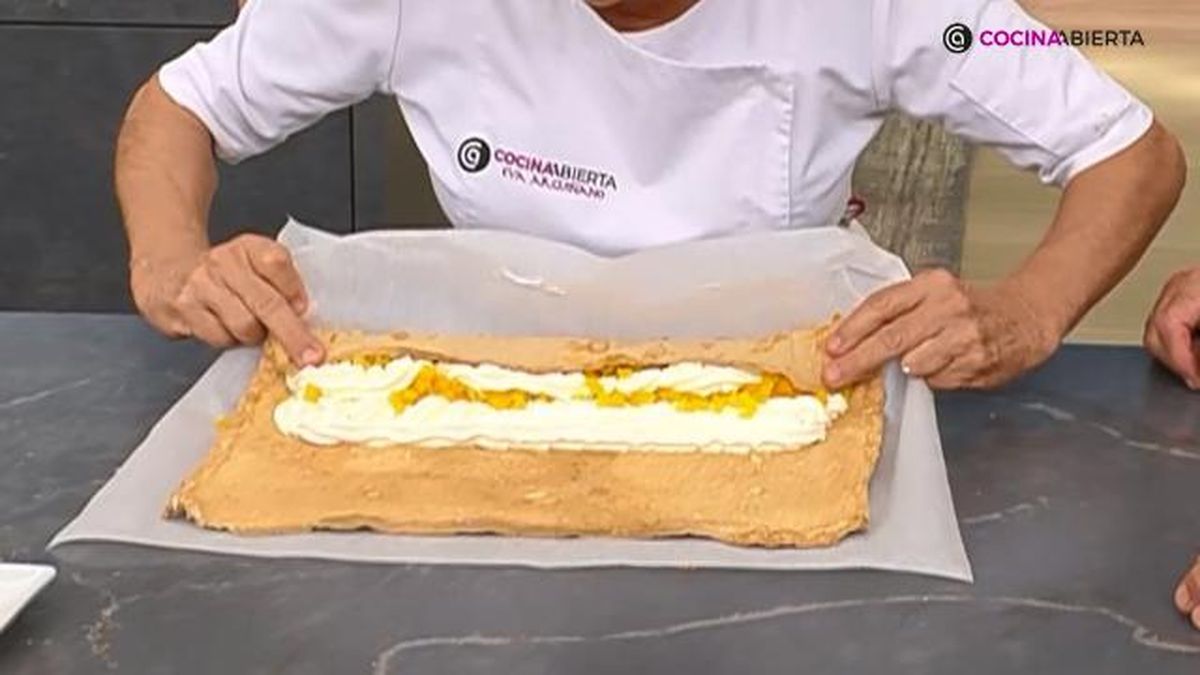 Karl7213 Rollo merengue melocoton paso 5