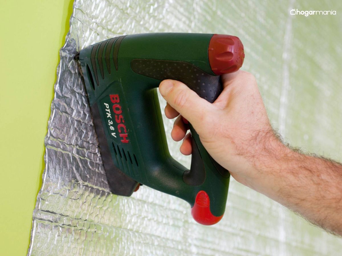 Colocar el aislamiento térmico