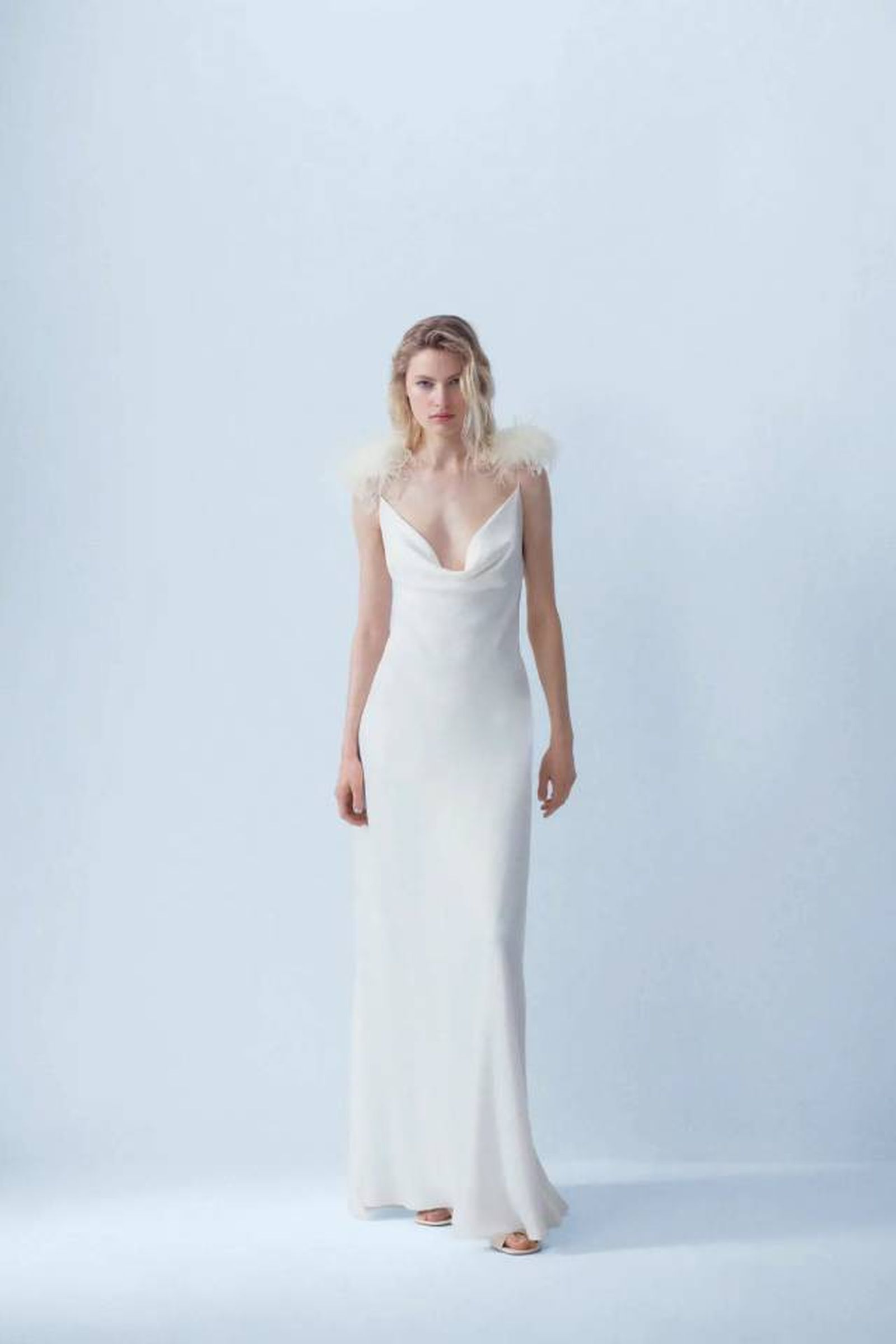 mango tiene el vestido perfecto para tu segundo look de novia o boda civil vestido lencero detalles plumas mango tiene el vestido perfecto para tu segundo look de novia o boda civil vestido lencero detalles plumas