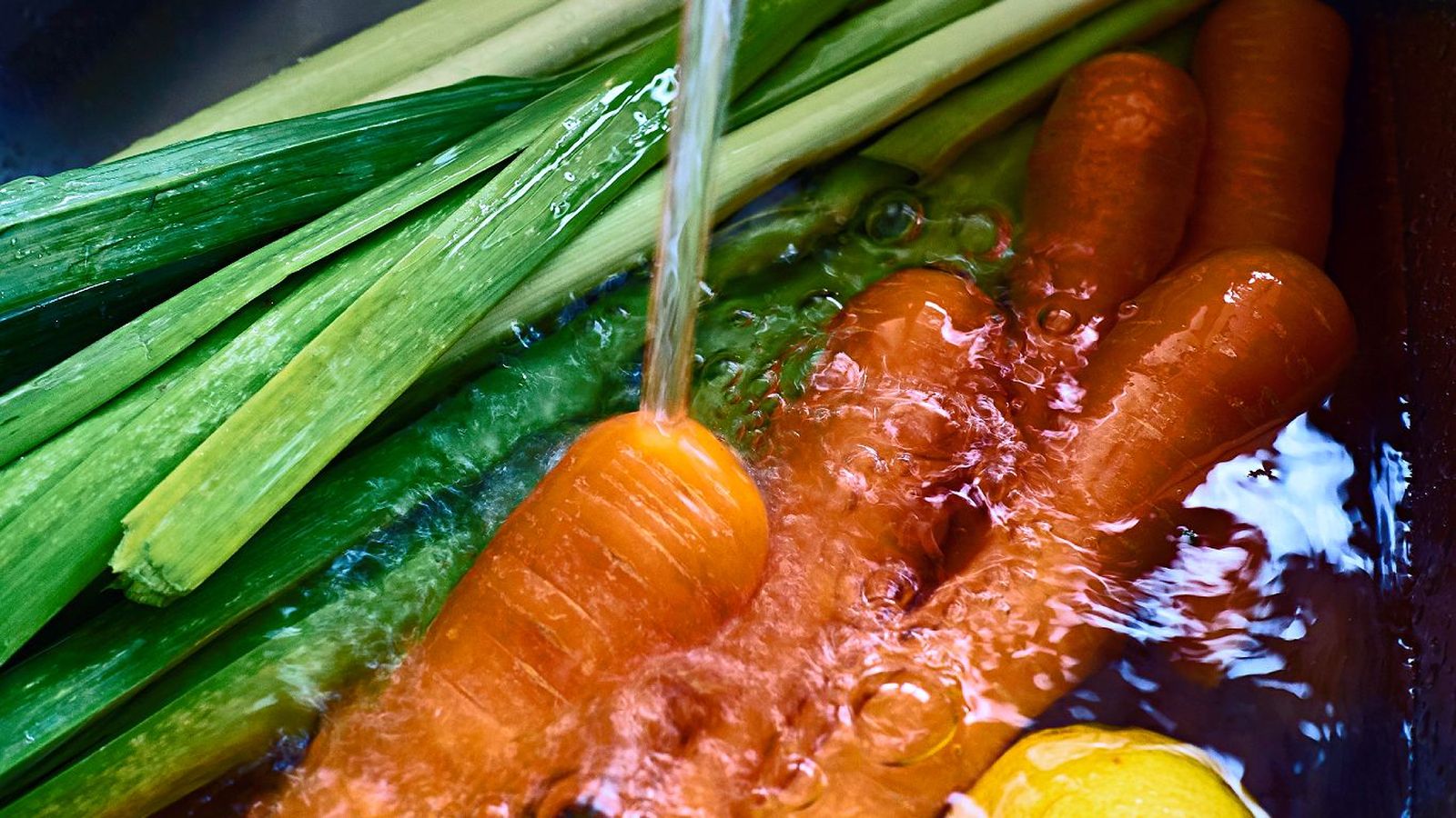 Cómo lavar fruta y verdura