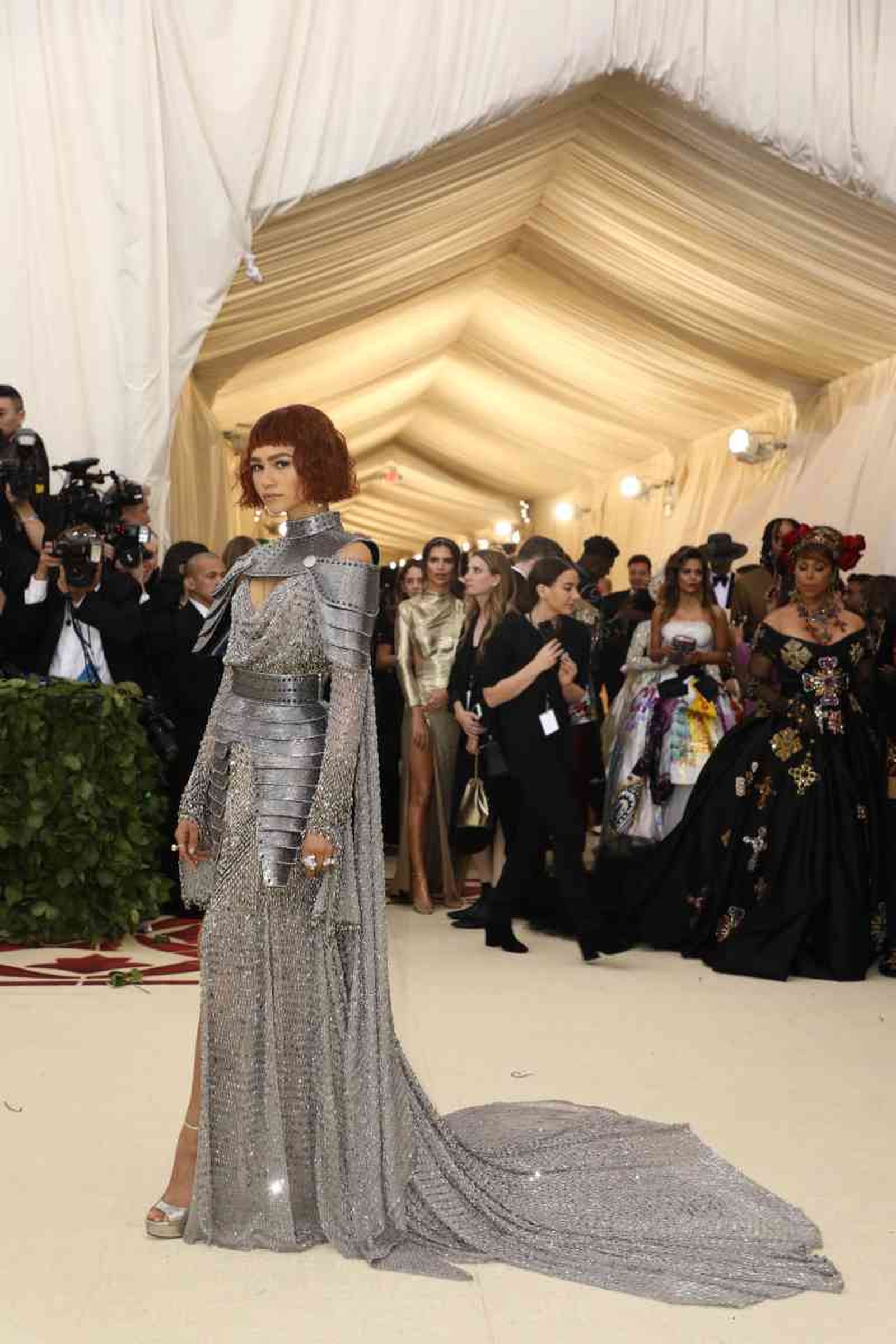 La actriz y modelo Zendaya MET Gala 2018 La actriz y modelo Zendaya MET Gala 2018