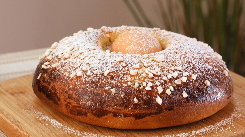Receta de mona de pascua tradicional