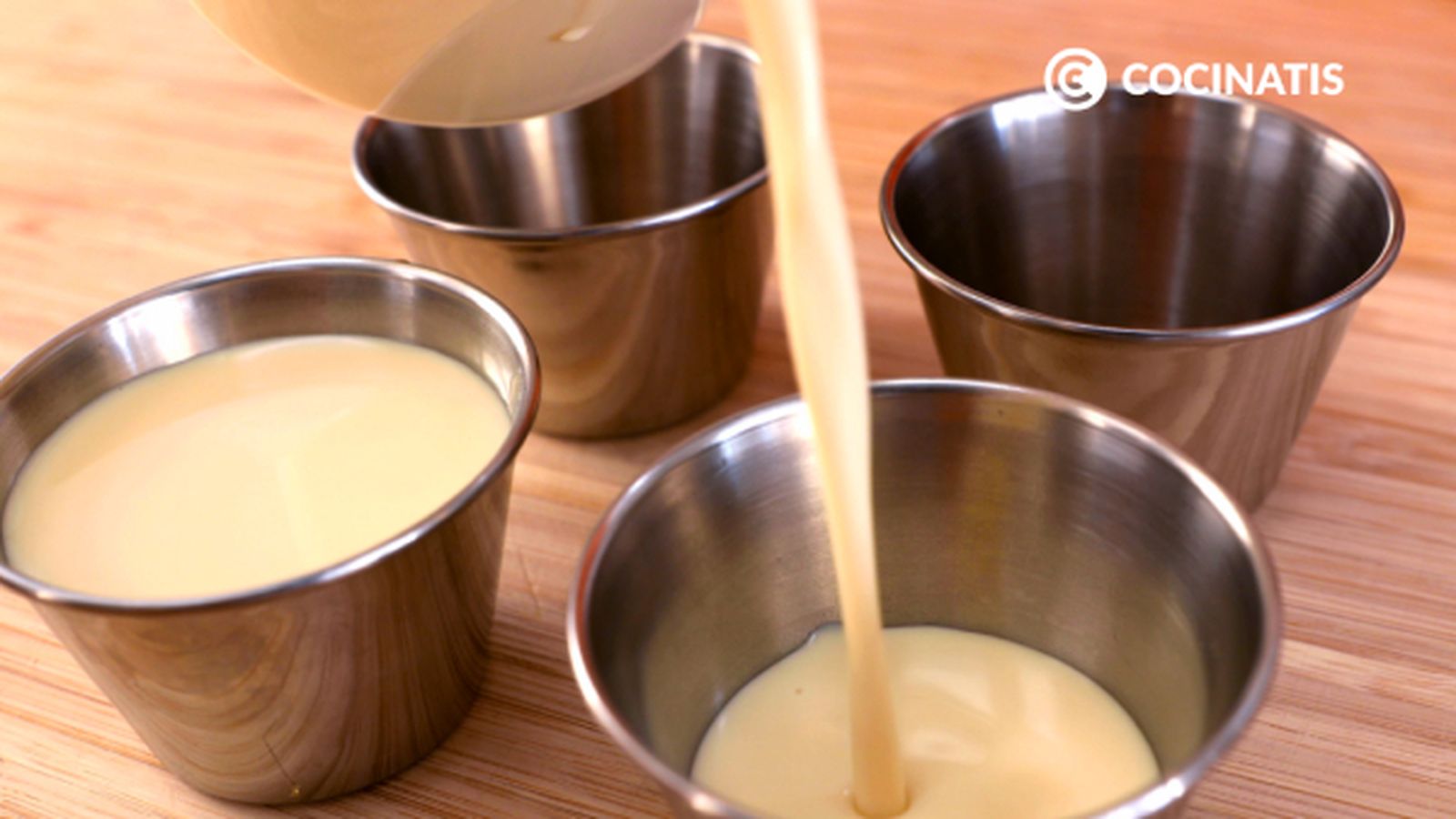CTIS0490 receta flan de leche condensada paso 4 CTIS0490 receta flan de leche condensada paso 4
