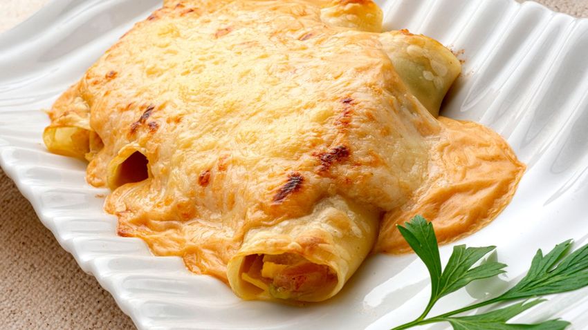 Aprende a preparar canelones de pollo panceta y calabacín con la receta de Karlos Arguiñano