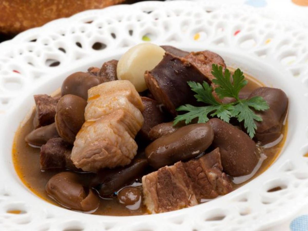 Los michirones son un guiso caliente de habas secas, típico del interior murciano.