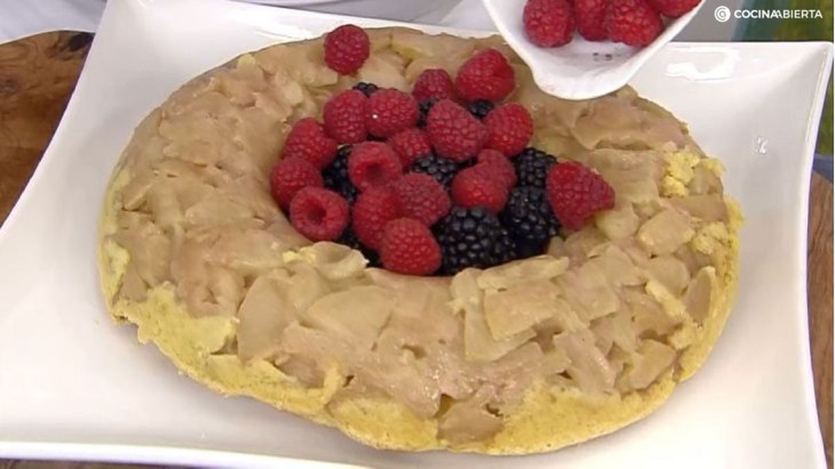 bizcocho de manzana logo