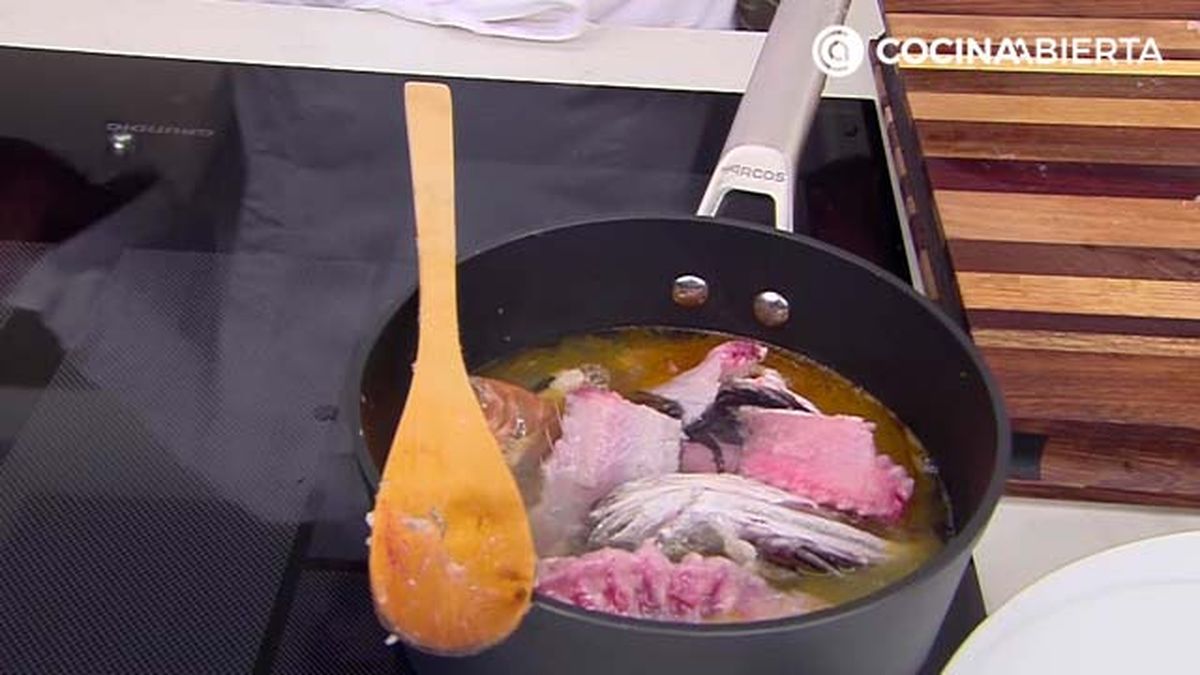 KARL7032 merluza salsa p1