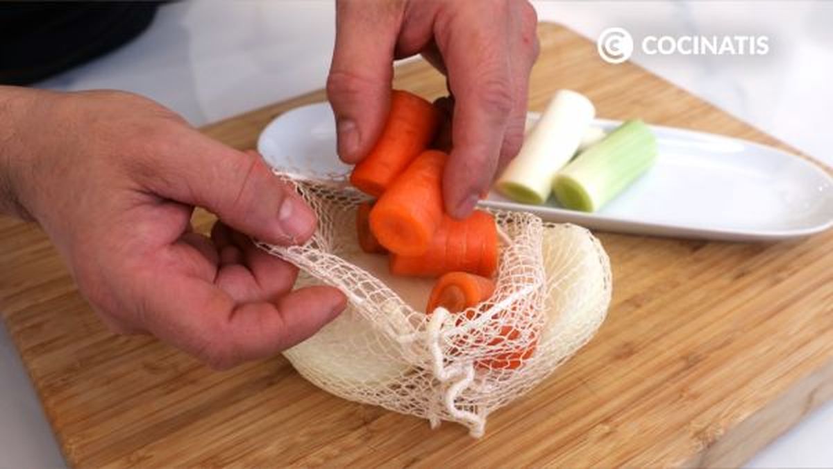 CTIS1076 receta sopa de pollo paso 1