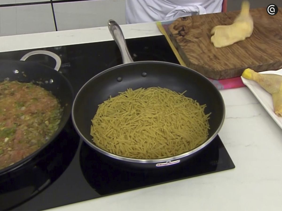 Tuesta los fideos