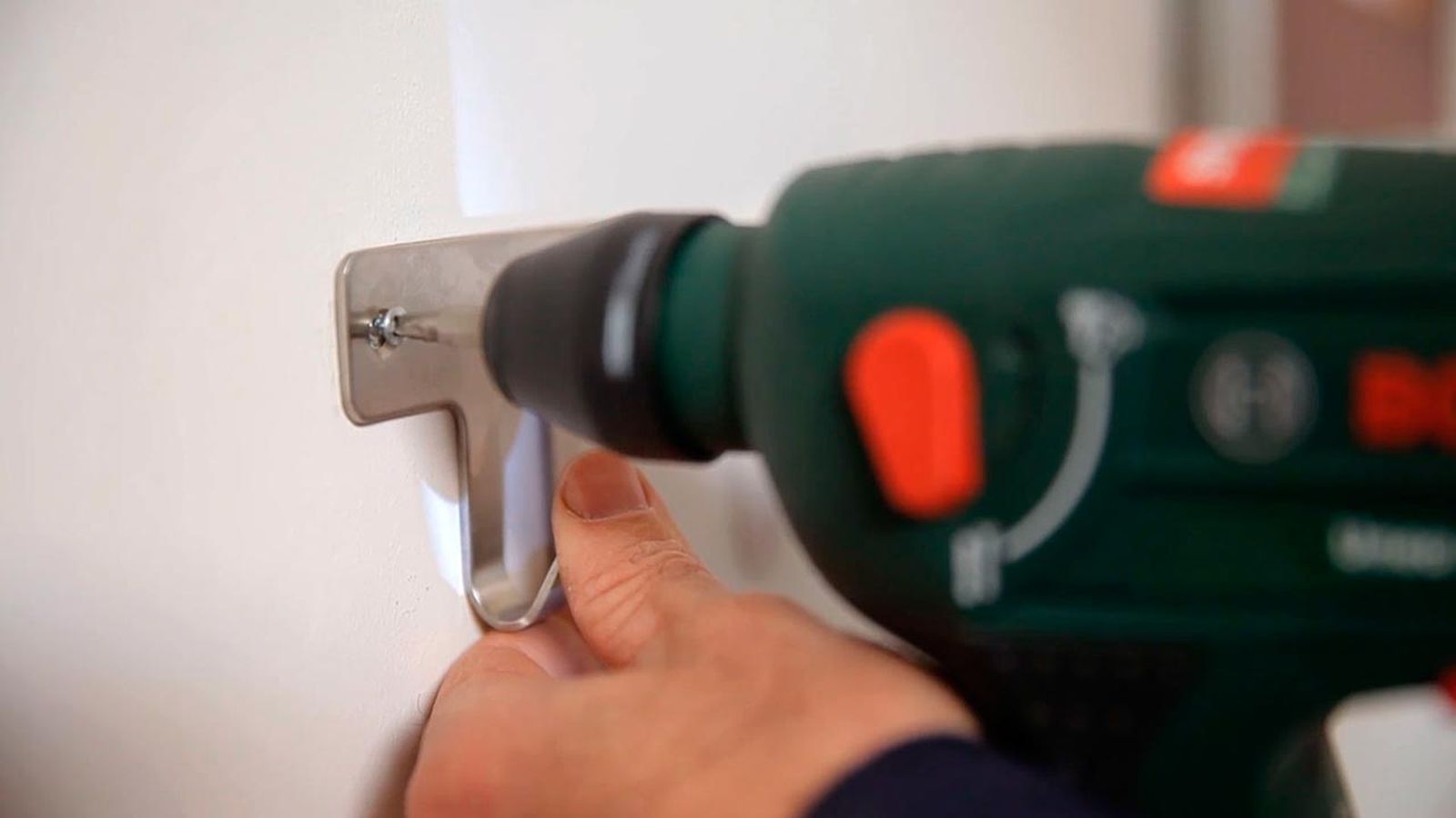 Diferentes tipos de soportes para cargar el móvil paso 3