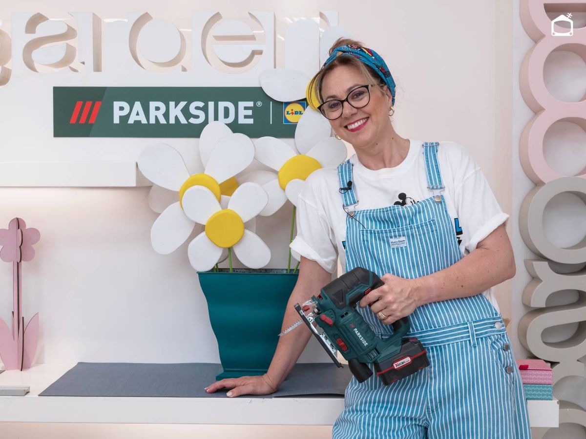 Flores de madera para decorar.