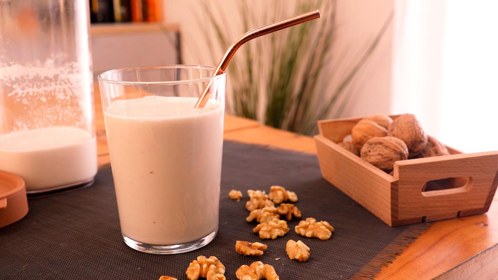 Receta de bebida vegetal de nueces sin azúcar paso 6 Receta de bebida vegetal de nueces sin azúcar paso 6