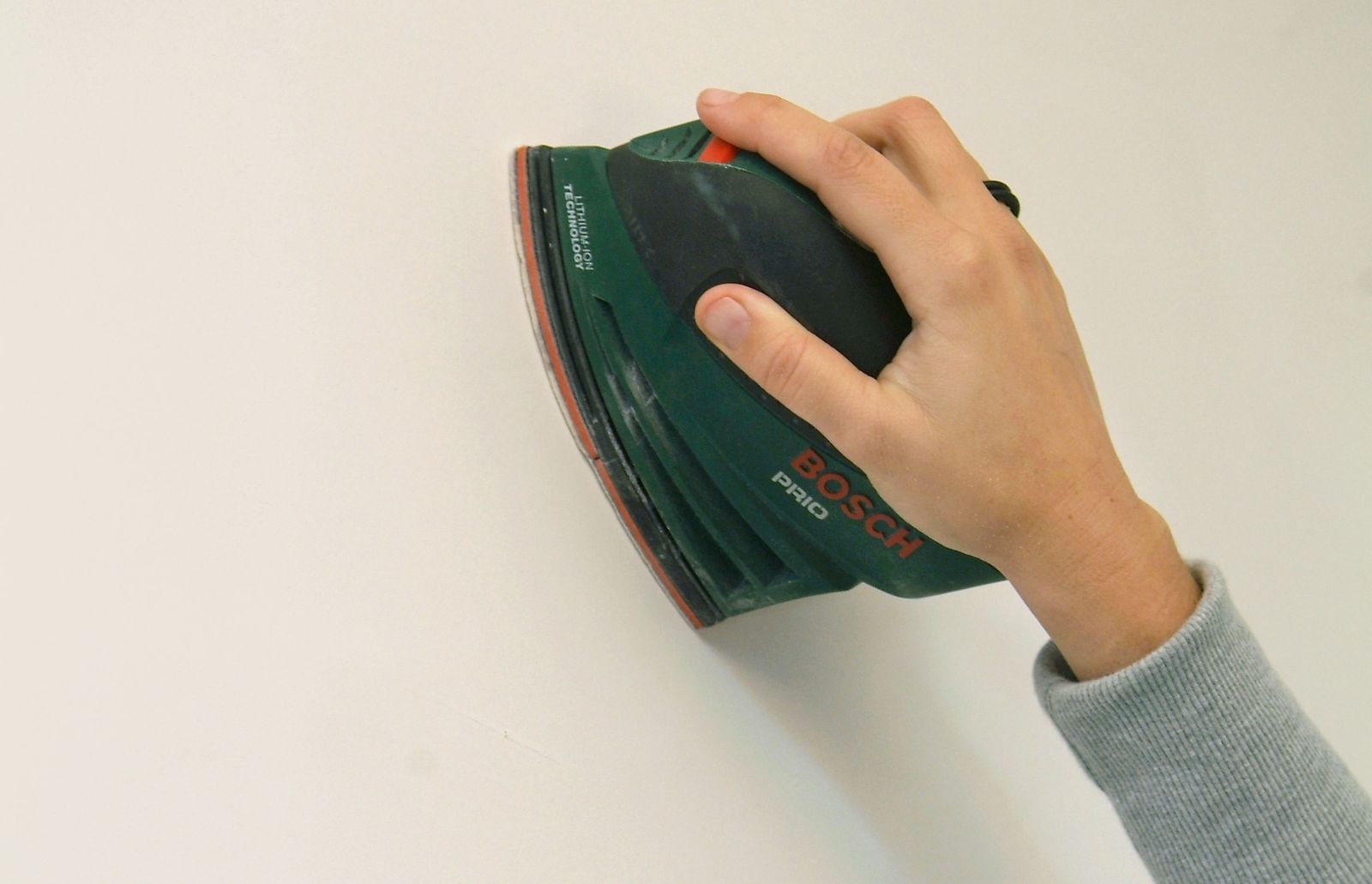 Alisar pared de sótano paso 5 Alisar pared de sótano paso 5