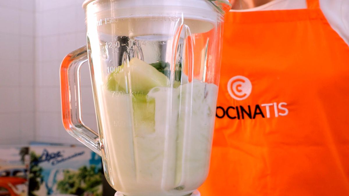 Batido de melón con leche   paso 4