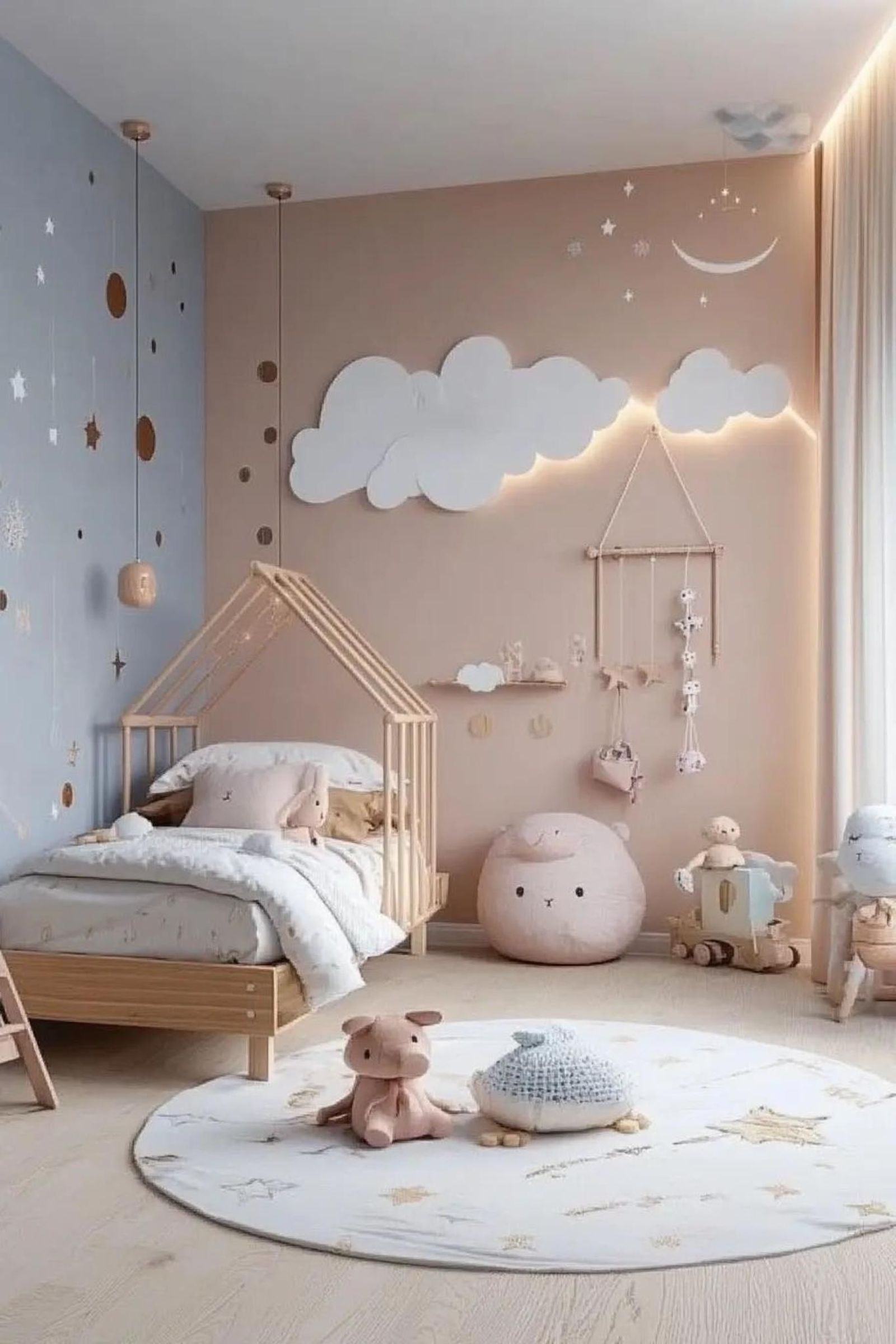 Habitación infantil acogedora con decoración cálida. Habitación infantil acogedora con decoración cálida.