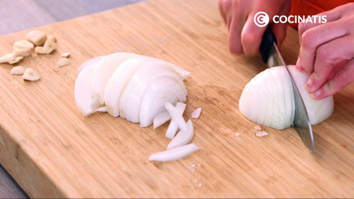 Receta de chipirones encebollados  paso 1