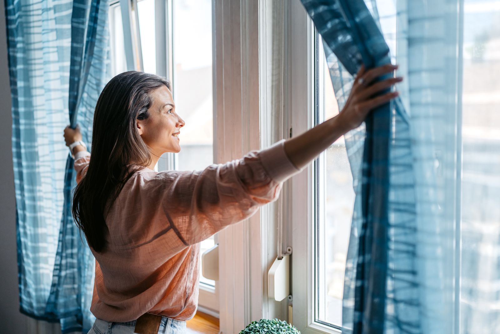Las cortinas son las grandes olvidadas de la limpieza del hogar